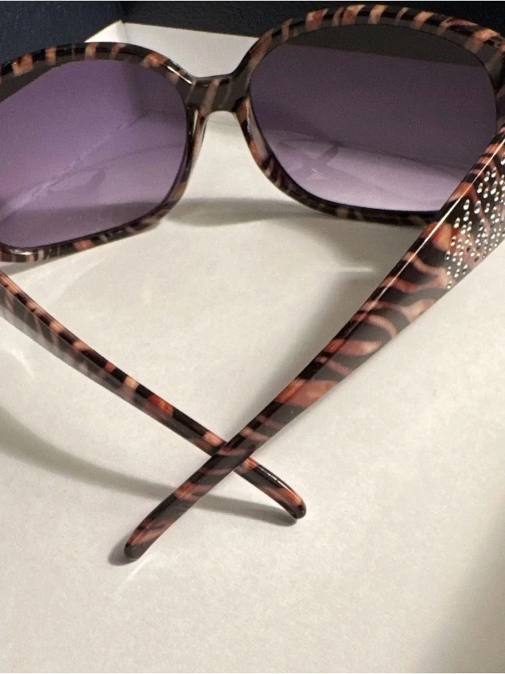 Women's Oversized Sunglasses - Black Frame with Purple Lenses